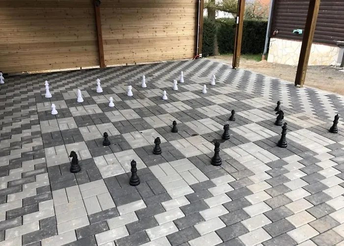 Holzhaus Junge In The Harz *